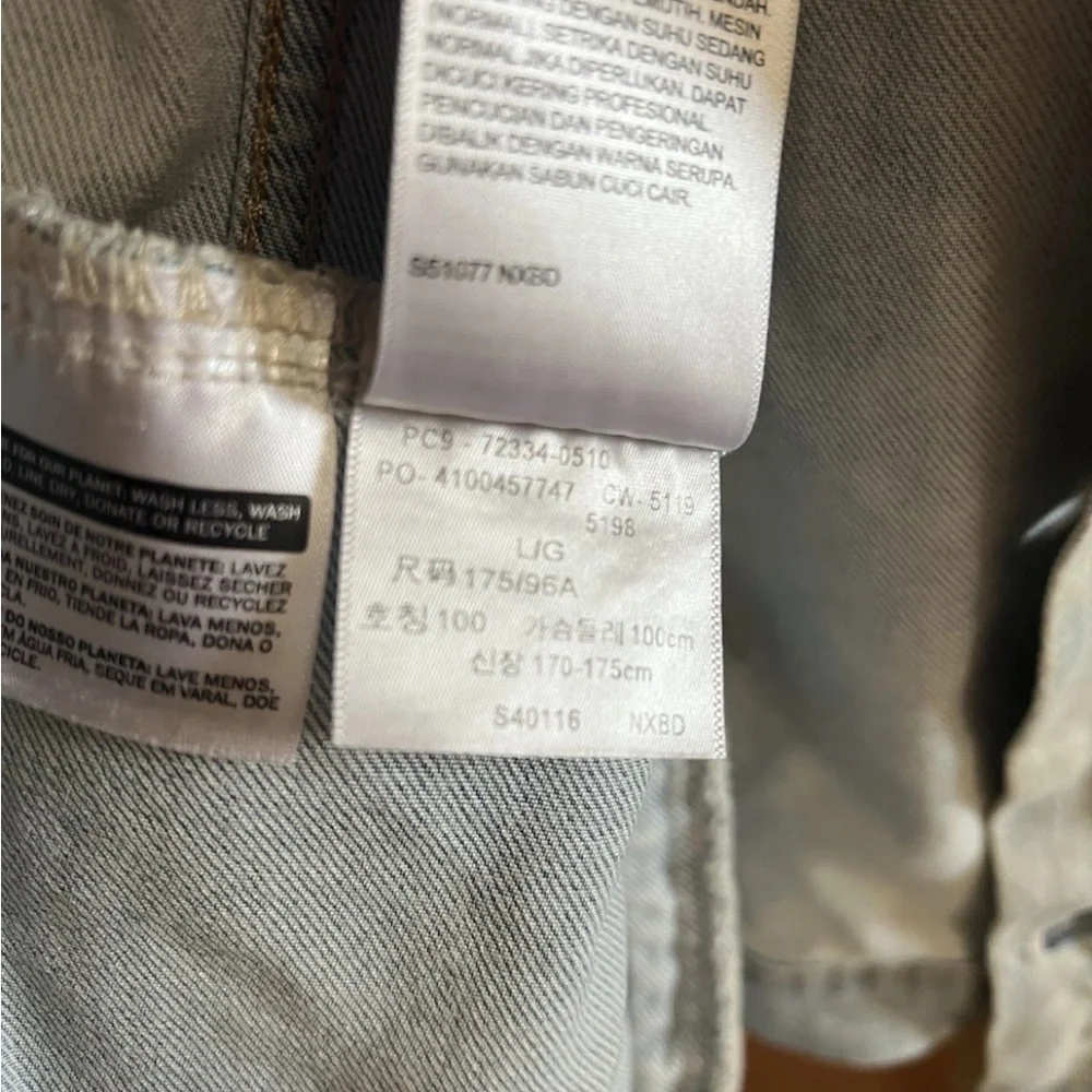 Levi’s Premium Trucker Jacket PC9 72334‑0510 Men’s L Light Blue Soft Denim